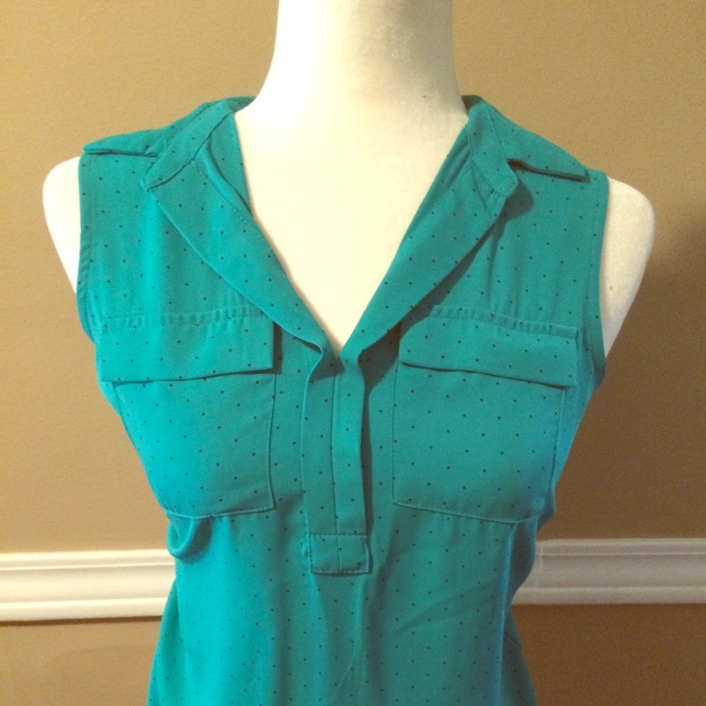 LOFT sleeveless top